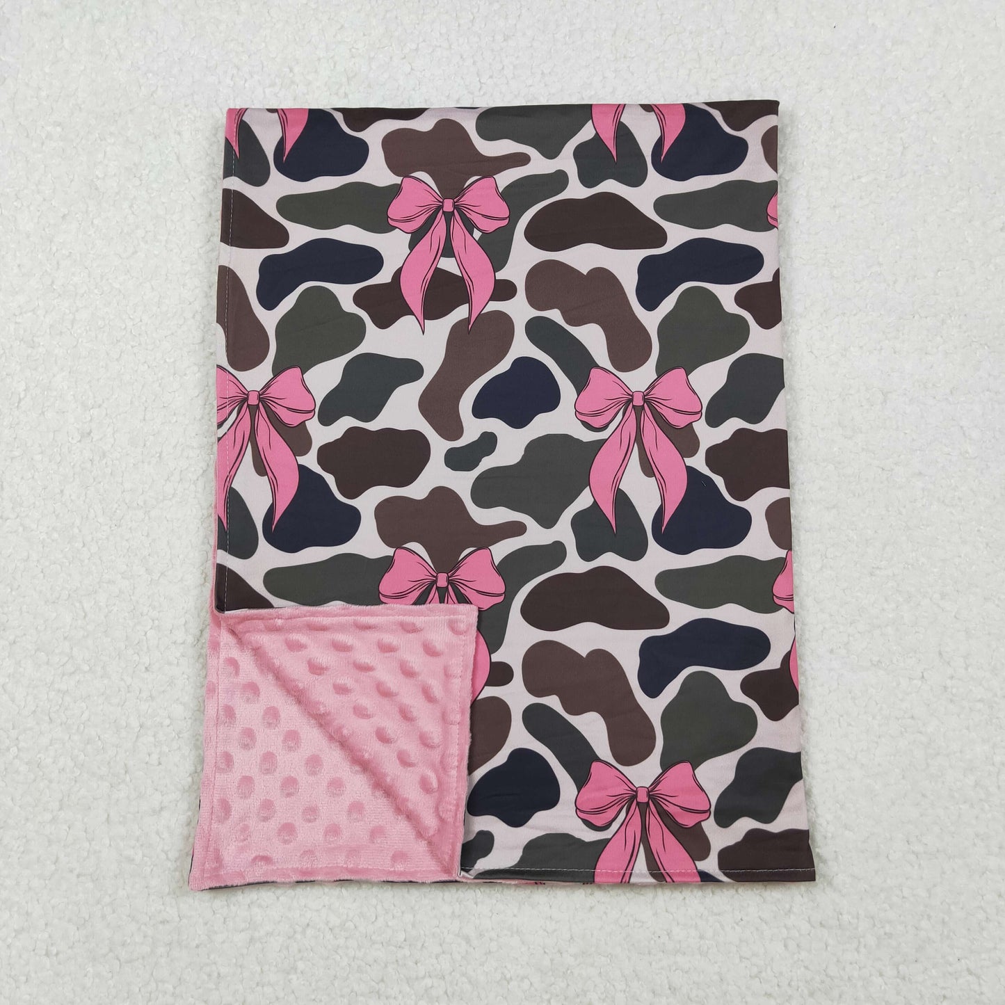 BL0189 Baby Girls Camo Pink Bow Blanket