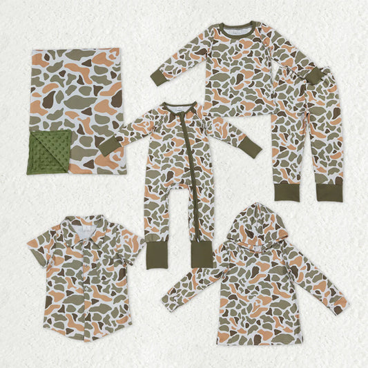 Sibling Baby Boys Green Camo Long Sleeve Pajama Set /Romper /Blanket