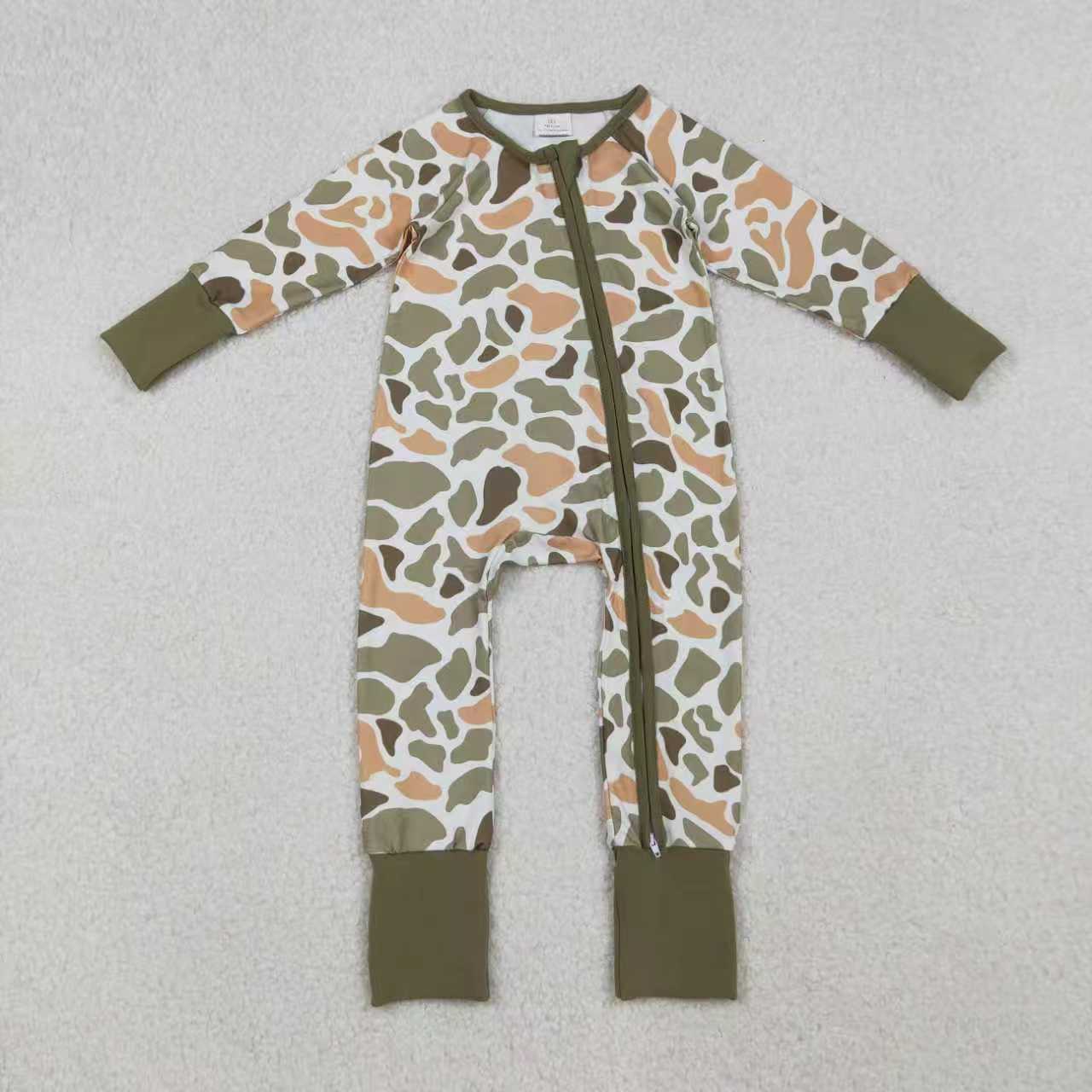 Sibling Baby Boys Green Camo Long Sleeve Pajama Set /Romper /Blanket