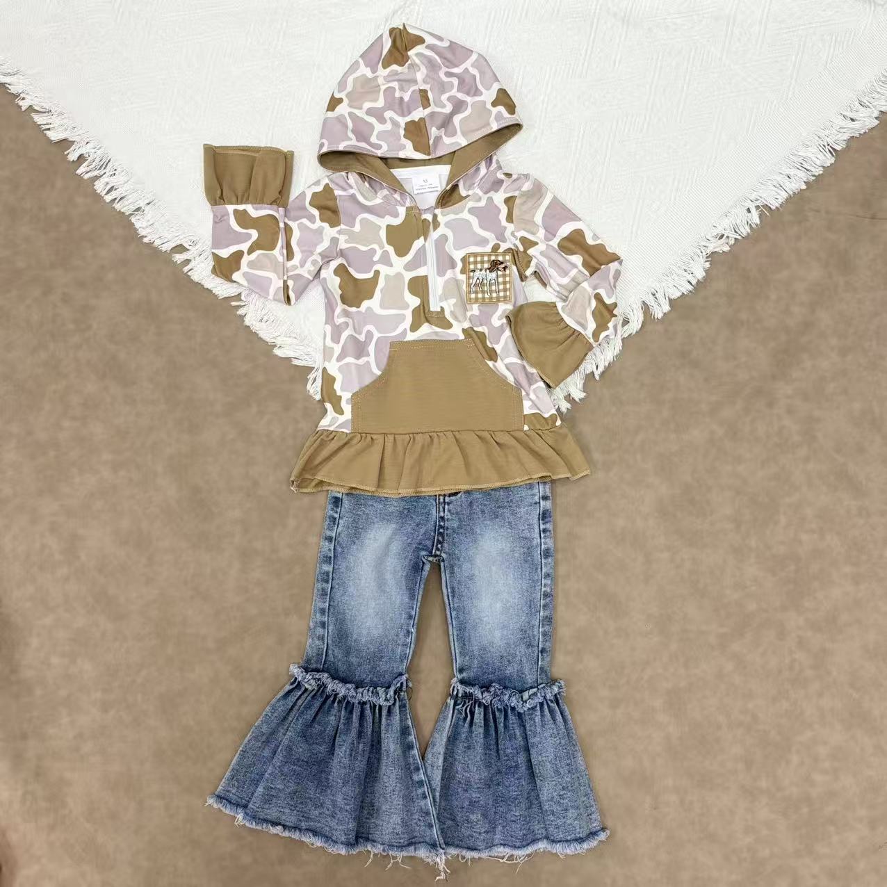 Baby Girls  Camo Applique Hunting Dog Hoodie Top With Bell Bottom Denim Pants Set