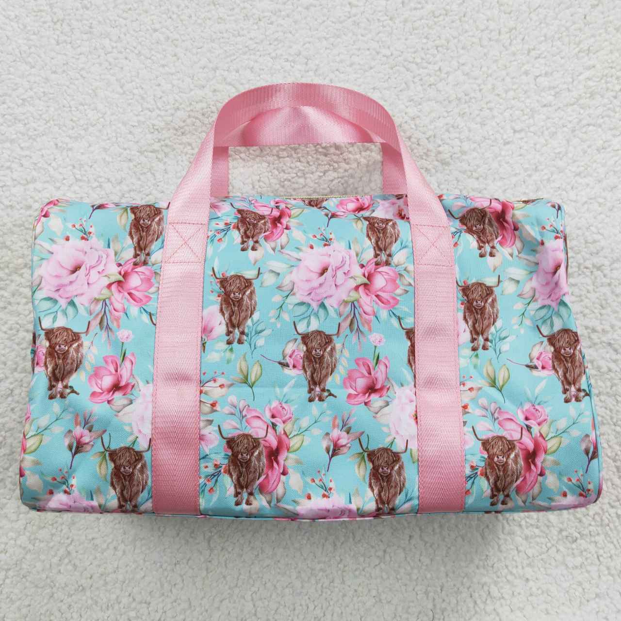 BA0084 Adult Size Highland Cow Floral Duffle Bag