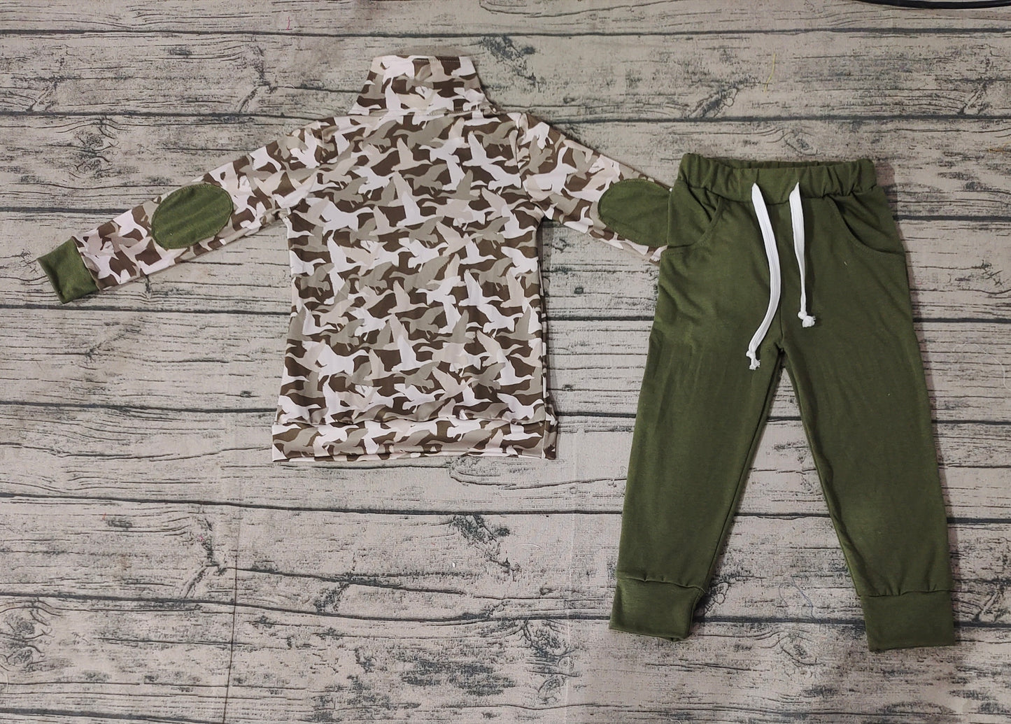 BLP0493 Baby Boys Camo Mallard Pullover Top Green Pants Set