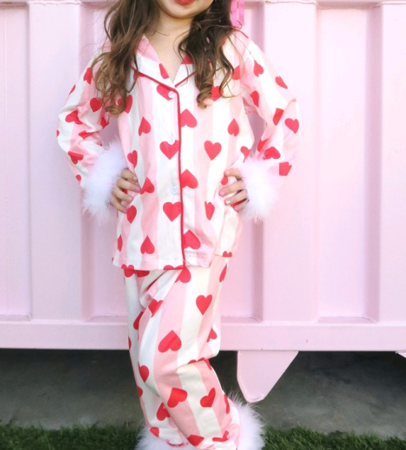 Toddler Baby Girls Hear Button Pajama Set With Fur Pre-order