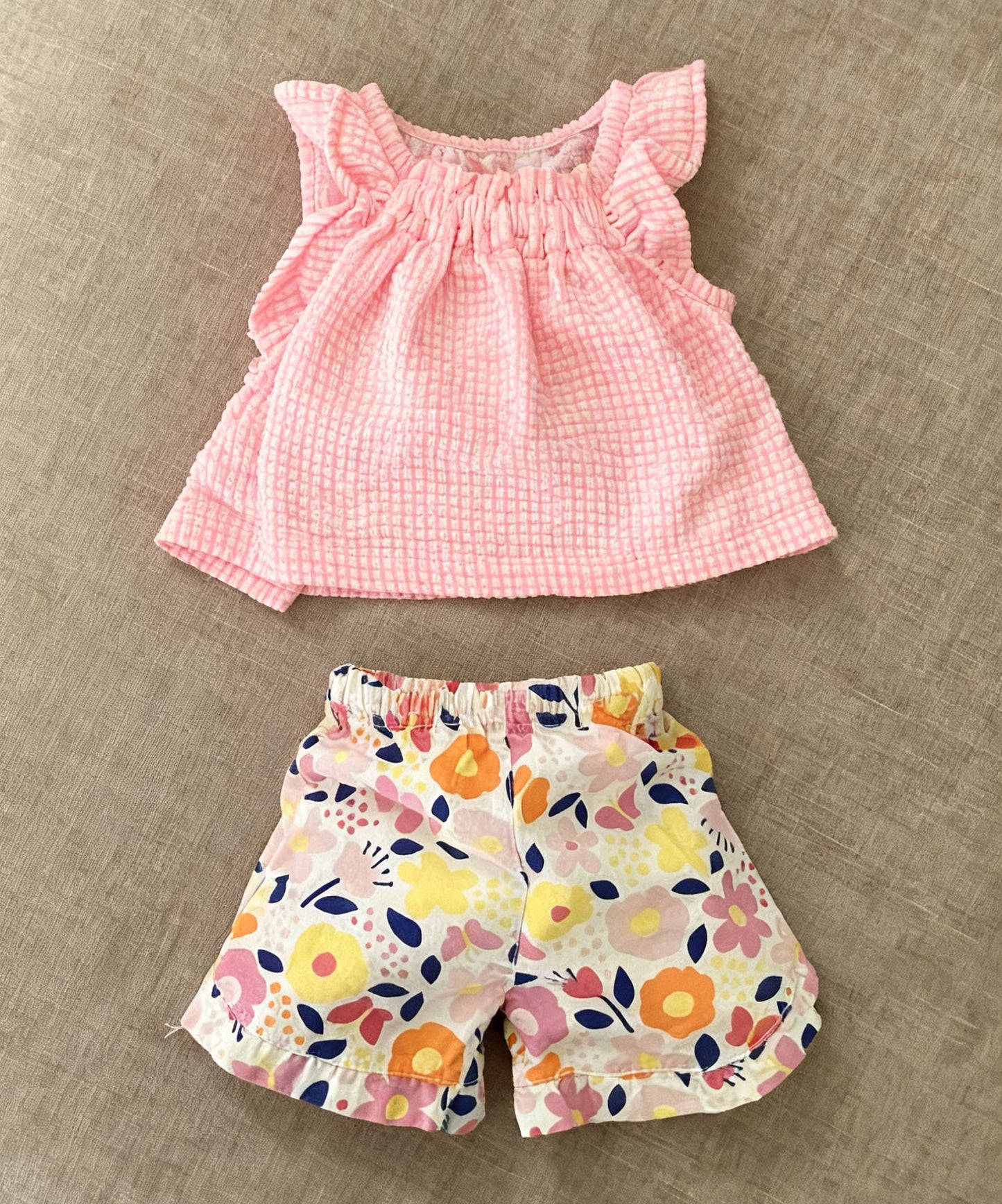 GSSO2912 baby girls pink top flwoers shorts set preorder