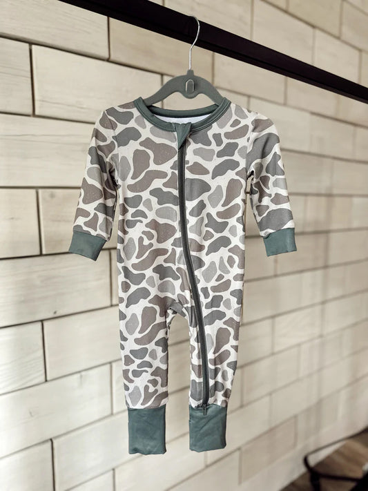 LR1461 Baby Boys Light Green Camo Long Sleeve Zip Romper Preorder