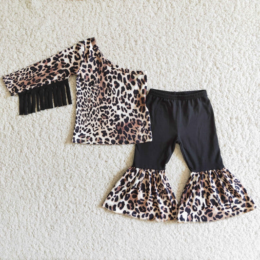 Leopard Set With Tassels