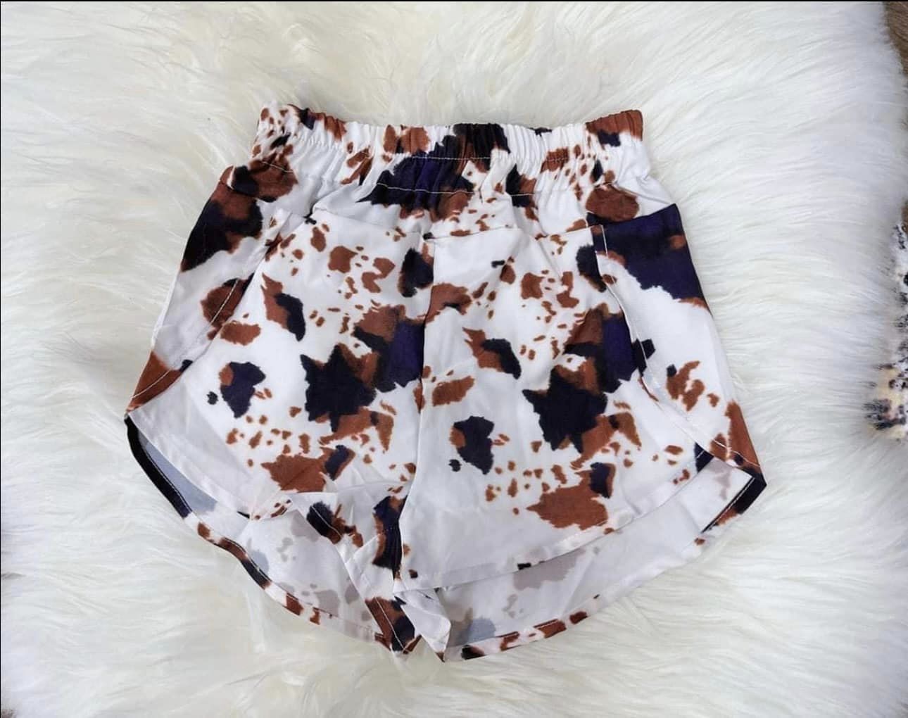 SS0386 Adult Women Cow Print Milk Silk Shorts Preorder